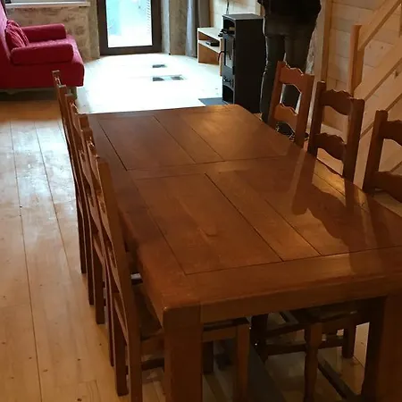 Marcheroux Hébergement de vacances *